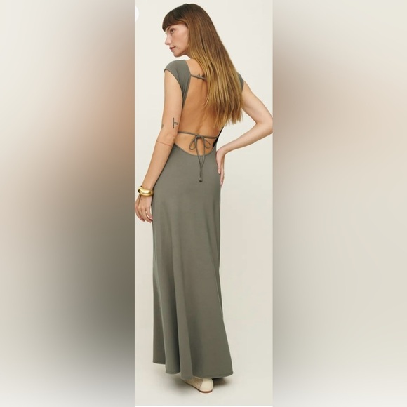 - Reformation Sabine Knit Dress Green- size L - Picture 2 of 15
